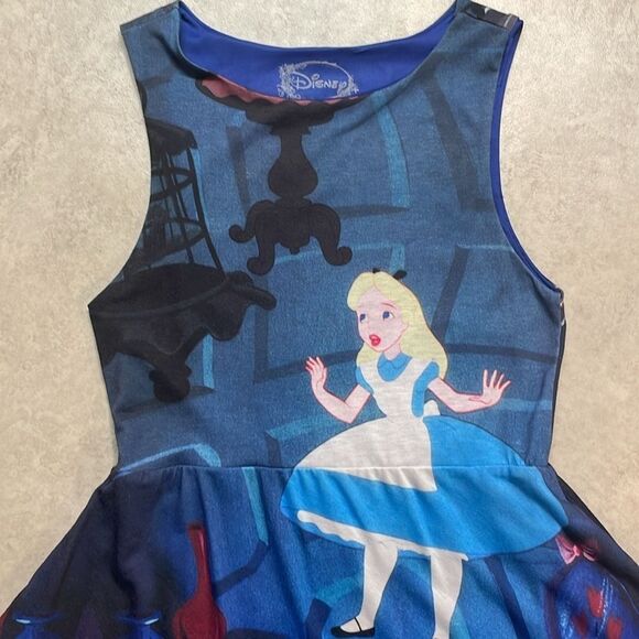 Disney Alice in Wonderland Stretch Knit Dress Sz M - Picture 2 of 10